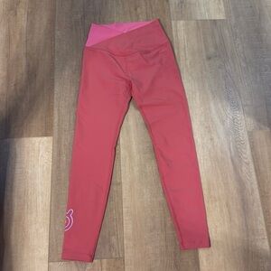 NWT Peloton Cadent High-Rise Cross Front Leggings size small